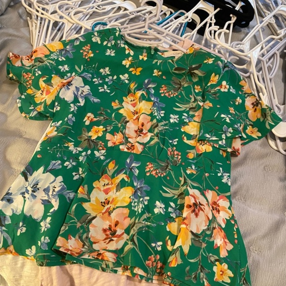 LOFT floral blouse 0P